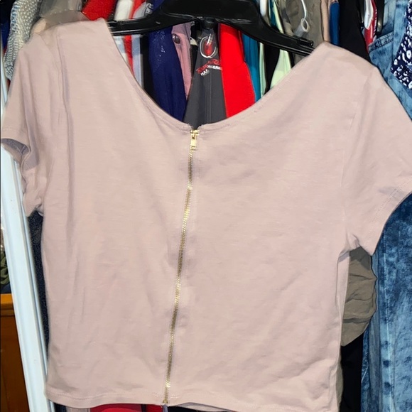 Charlotte Russe deep v-neck crop top - Picture 3 of 3